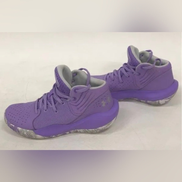 Under Armour Jet '21 GS 'Vivid Lilac' Unisex Sneakers Size 6.5Y Like New $120 - Picture 3 of 5